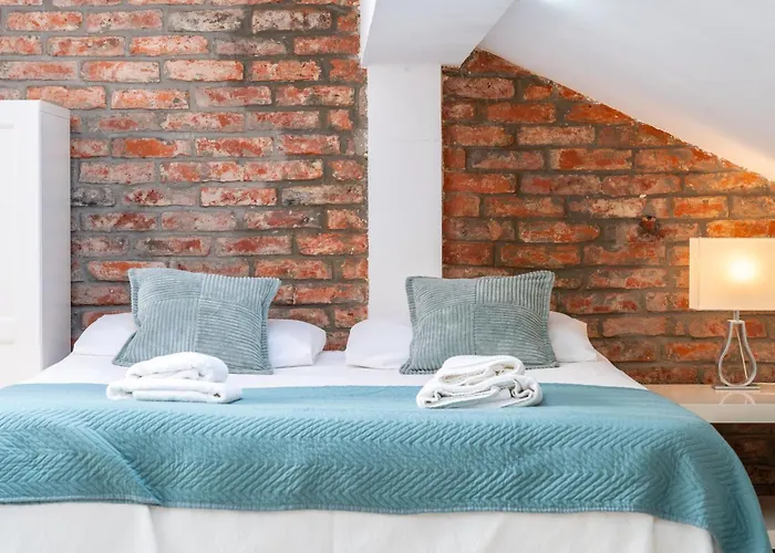 Loft En Calle Emblematica By Urbanhosting * Santander